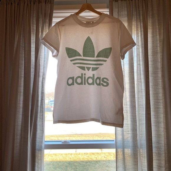 ADIDAS Trefoil oversize fit tee, XS, white/blush green - Picture 4 of 5